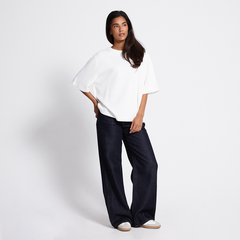 Soft lounge tee "Alyna" Off white